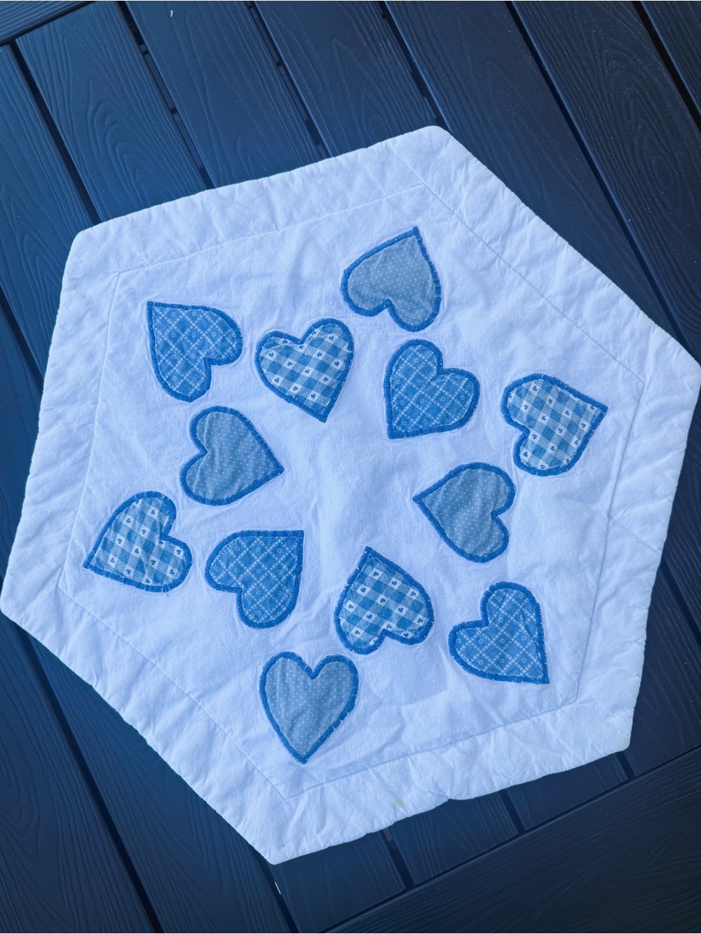Vintage Blue Heart Appliqué Table Topper - White & Blue